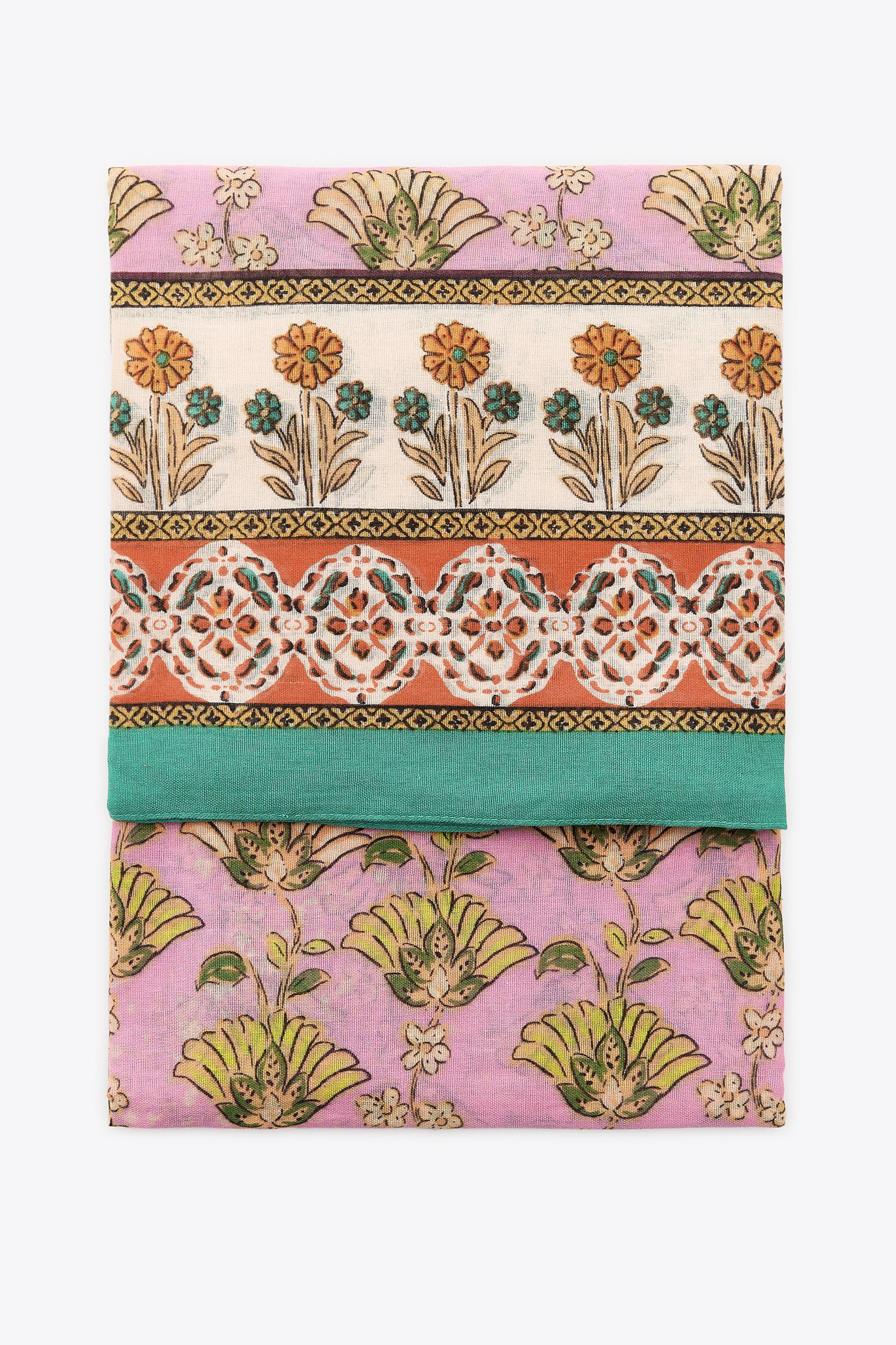 PRINTED SCARF WITH COTTON | Zara US
