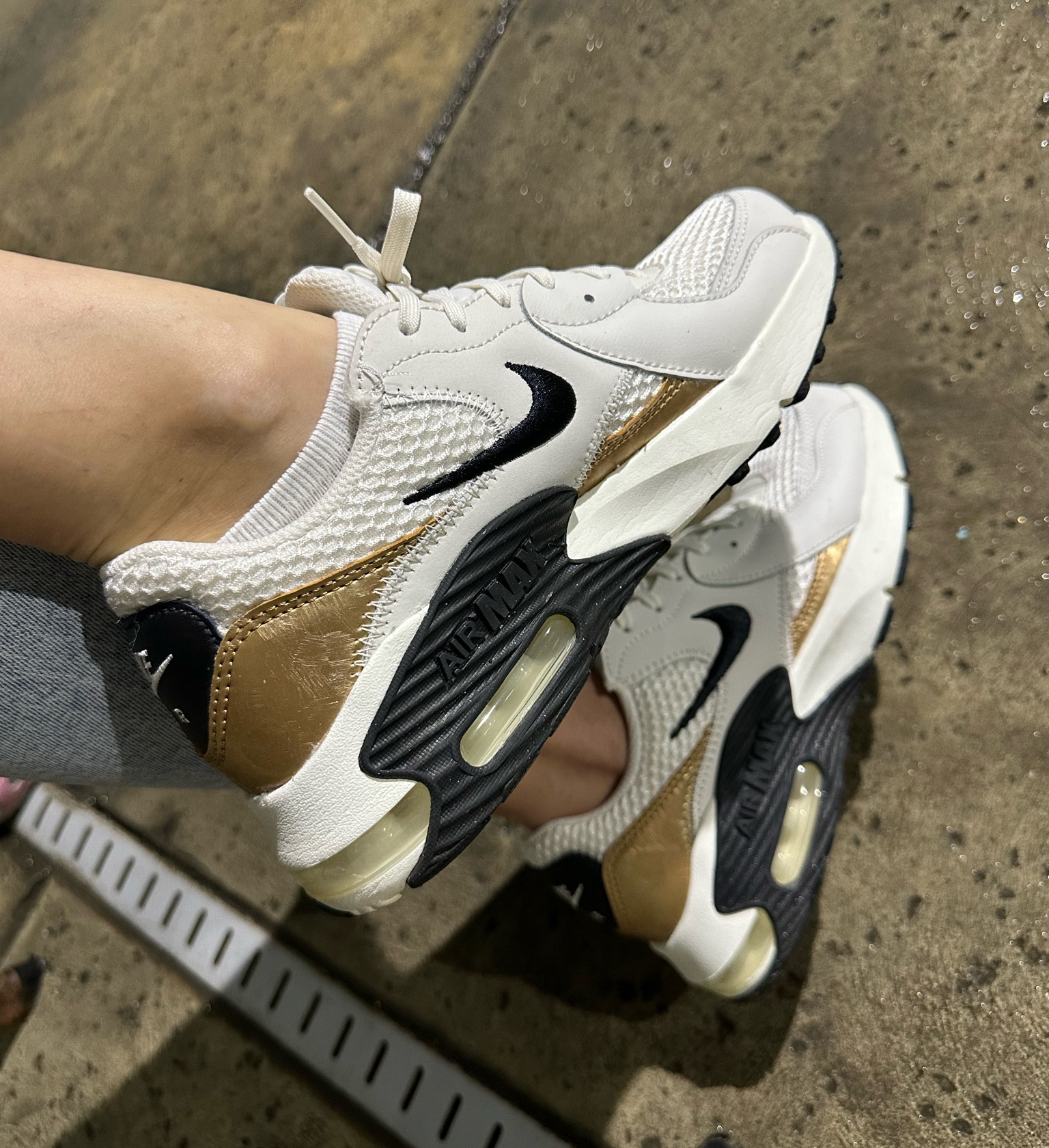 My newest work shoe🖤

#LTKfamily #LTKworkwear #LTKstyletip