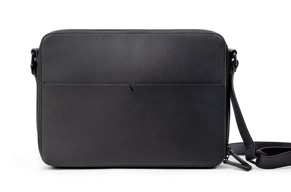 The Tech Messenger Bag | von holzhausen