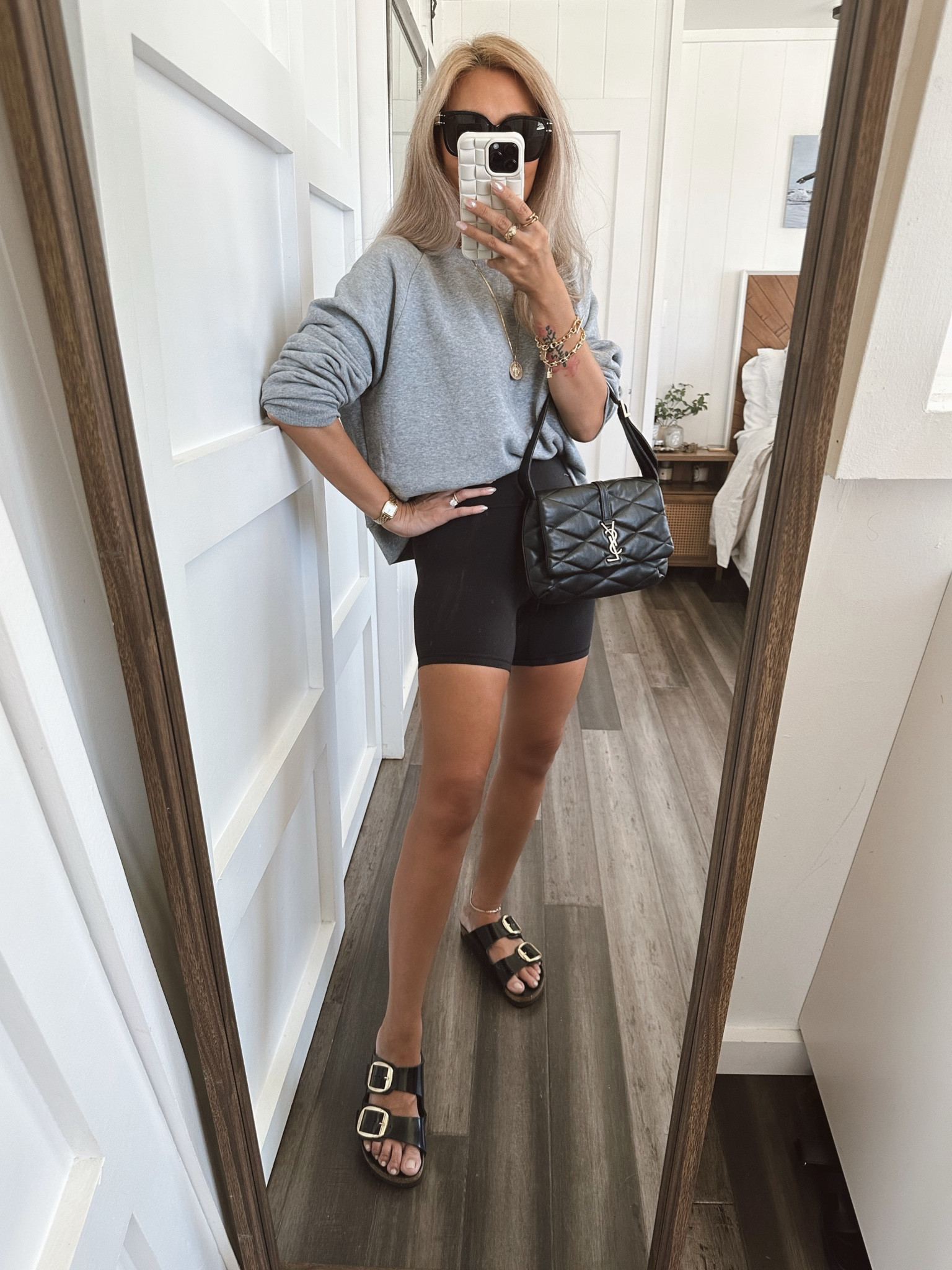 Casual look! Target sweatshirt. Xs 

#LTKunder50 #LTKFind #LTKstyletip