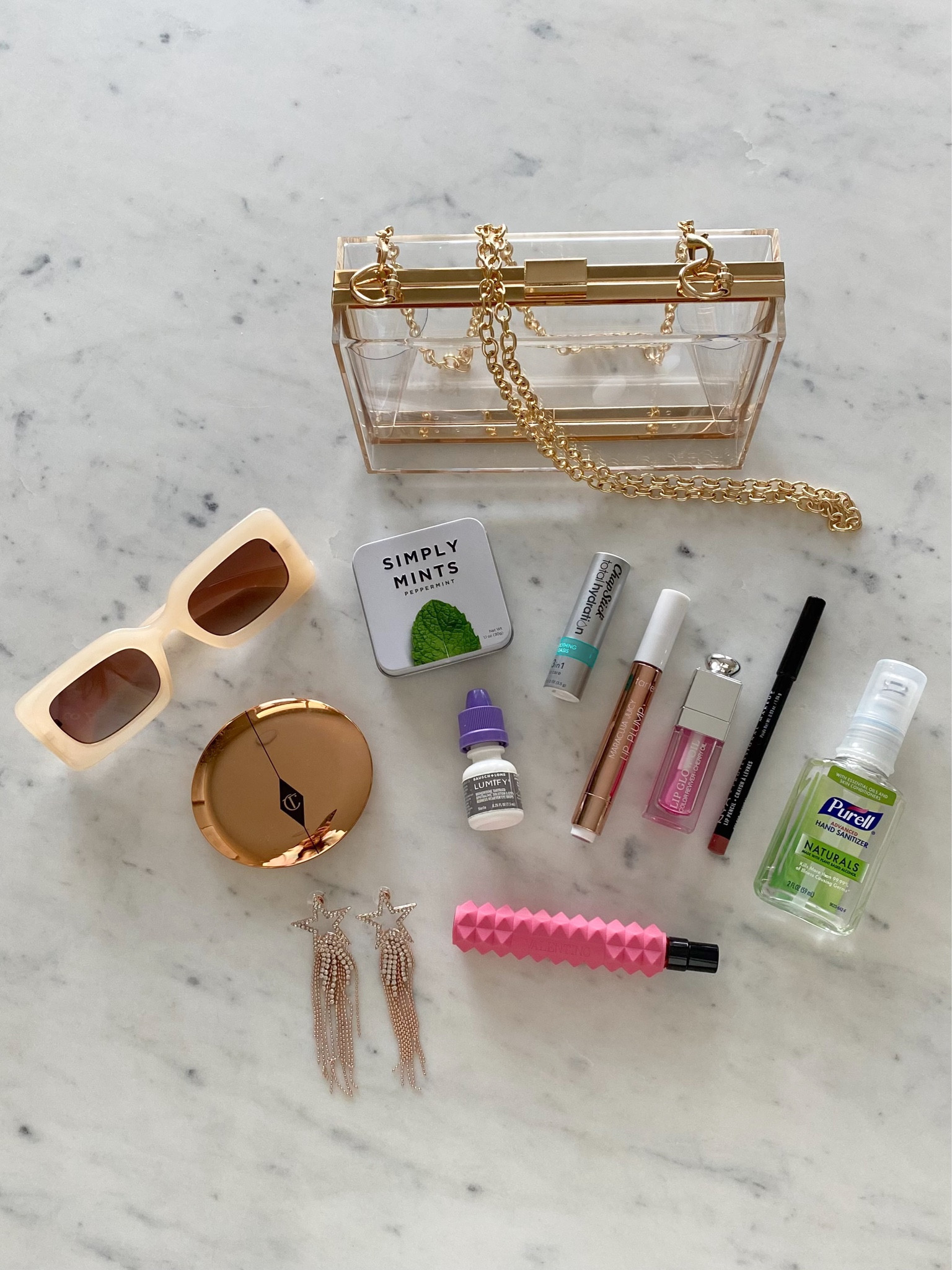 What’s in my bag: Concert Edition
Essentials & accessories I’m bringing and wearing to the Taylor Swift Eras Tour. Found this cutie clear bag on Amazon! 

#LTKFestival #LTKunder50 #LTKitbag