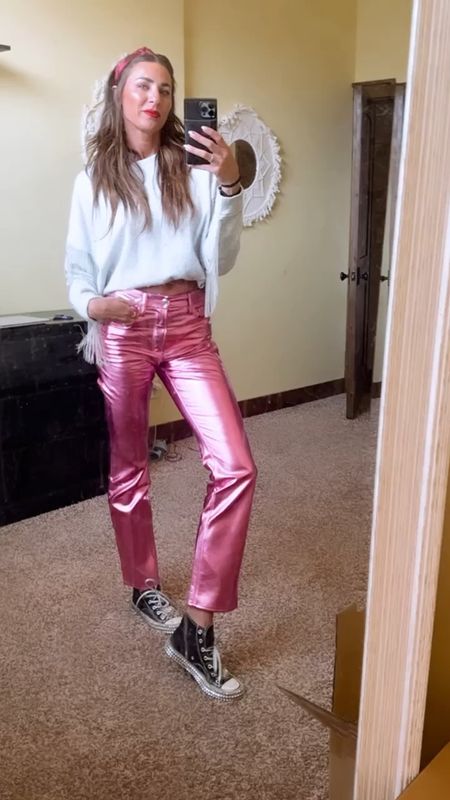 Pink metallic pants

#LTKshoecrush #LTKFind #LTKstyletip