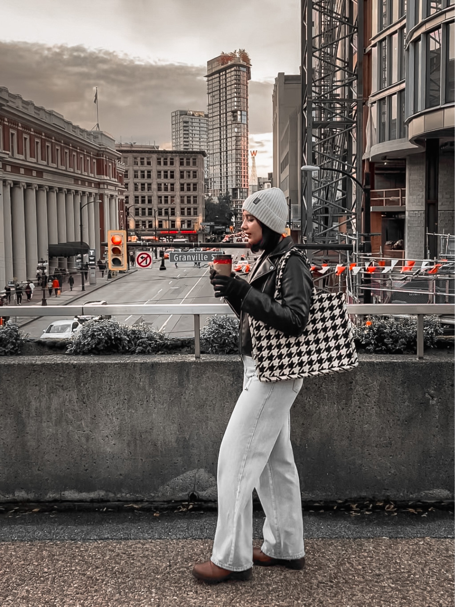 City Chic 🖤 

Faux leather jacket from #ZaraCanada 

#LTKSeasonal