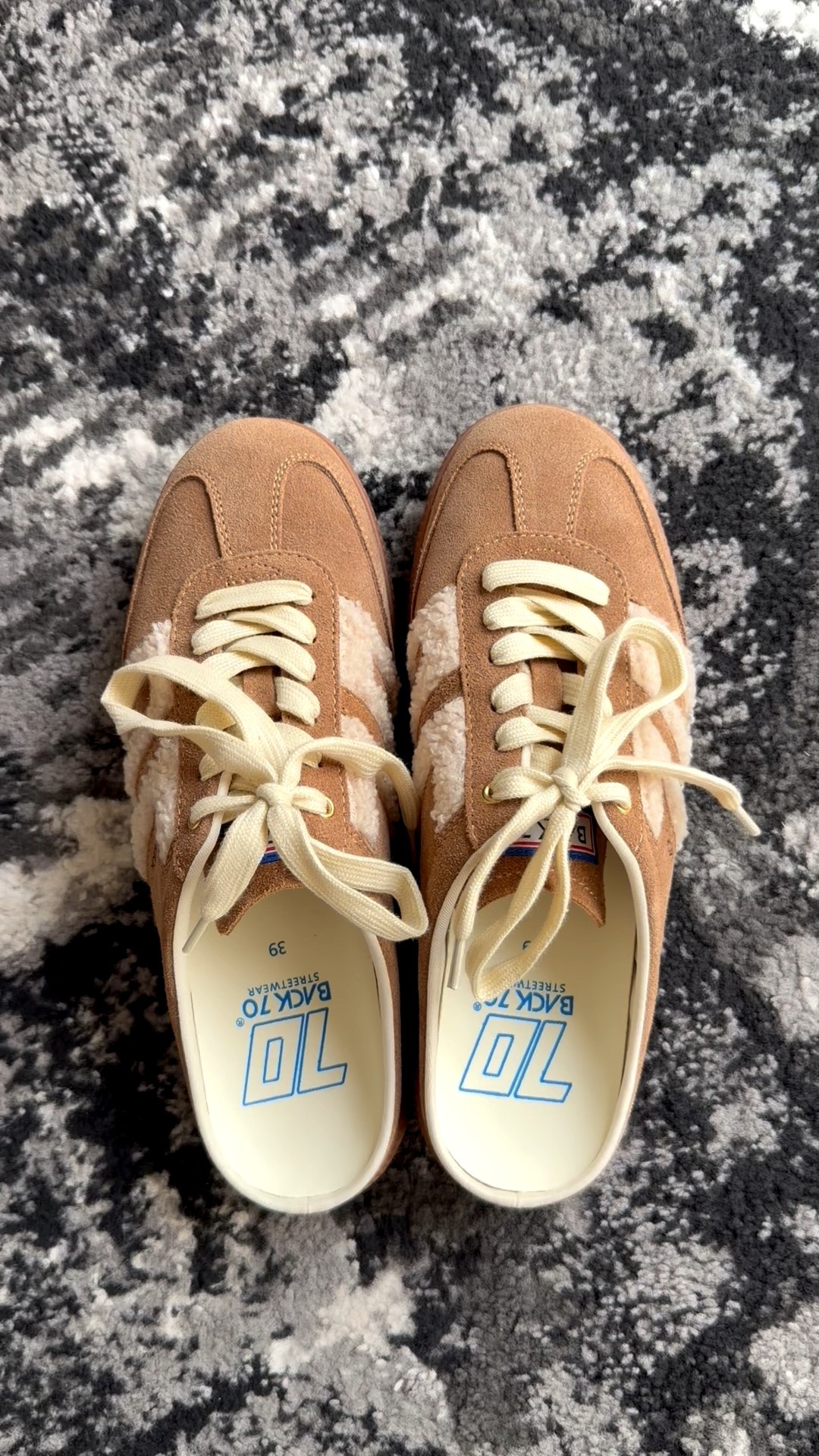 Back 70 sneakers fit tts! I’m obsessed with these!

Sneakers, mules, Snow outfits
Winter outfits
Valentine’s Day 
Nordstrom sale 
Airport outfit
Travel outfits
Vacation outfits 
Spring fashion

#LTKdayinmylife #LTKootd #LTKgrwm