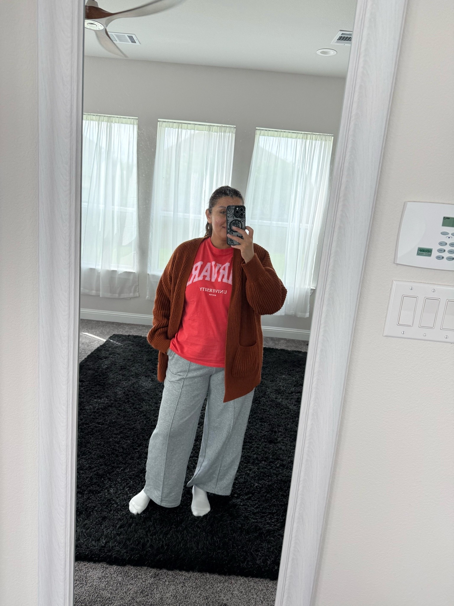 I’m obsessed with these sweatpants  🩶￼

Work from home, Outfit, mom outfit, cute outfit, cozy outfit, summer outfits, workout outfit, Mom style, fashion over 40, outfit of the day.

#LTKootd #LTKOver40 #LTKHome