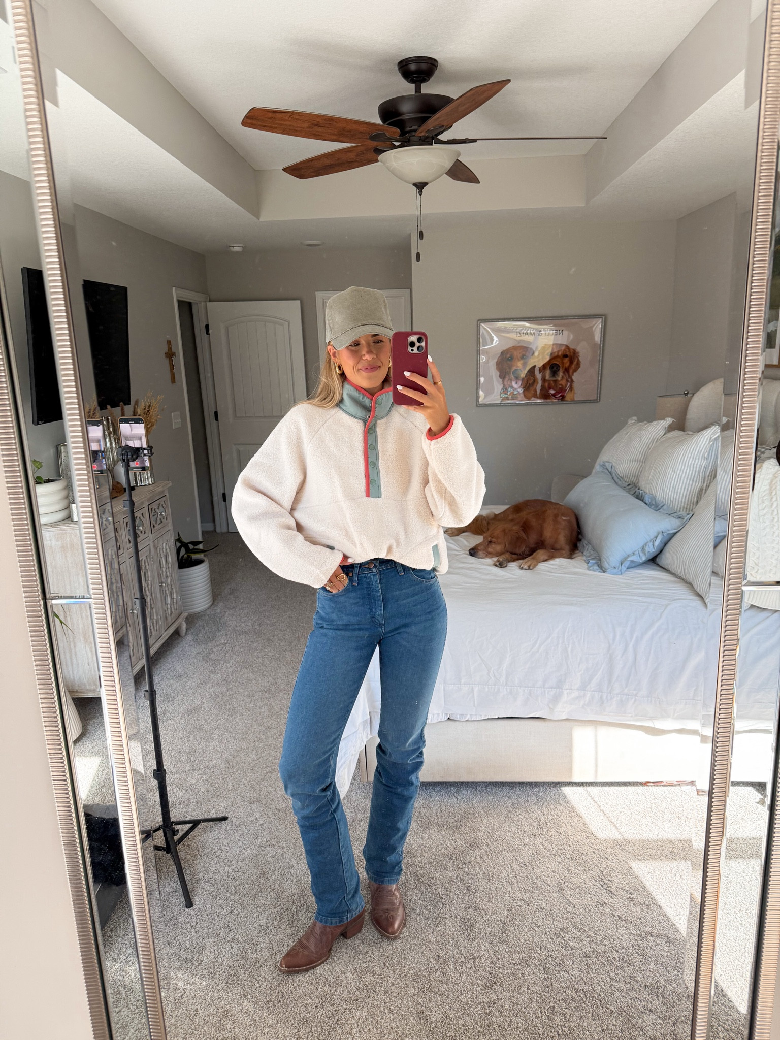 size medium in sherpa, size 3/36 in jeans :)

#LTKStyleTip #LTKSaleAlert #LTKTall