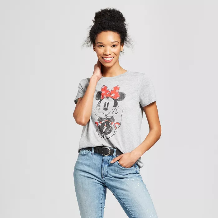 Women's Disney Minnie Mouse Short Sleeve Watercolor Graphic T-Shirt (Juniors') - Gray | Target