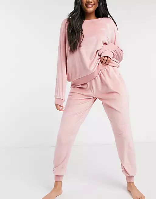 Chelsea Peers pink long sleeved sweatshirt and sweatpants pajama set | ASOS (Global)
