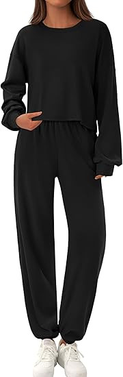 PRETTYGARDEN Women's Two Piece Lounge Sets 2025 Fall Airport Outfits Long Sleeve Pullover Tops Sw... | Amazon (US)