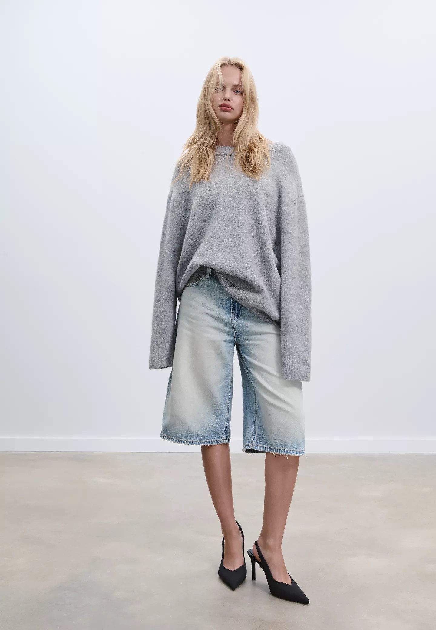 Soft-touch knit sweater - Women's fashion | Stradivarius United Kingdom | Stradivarius (UK)