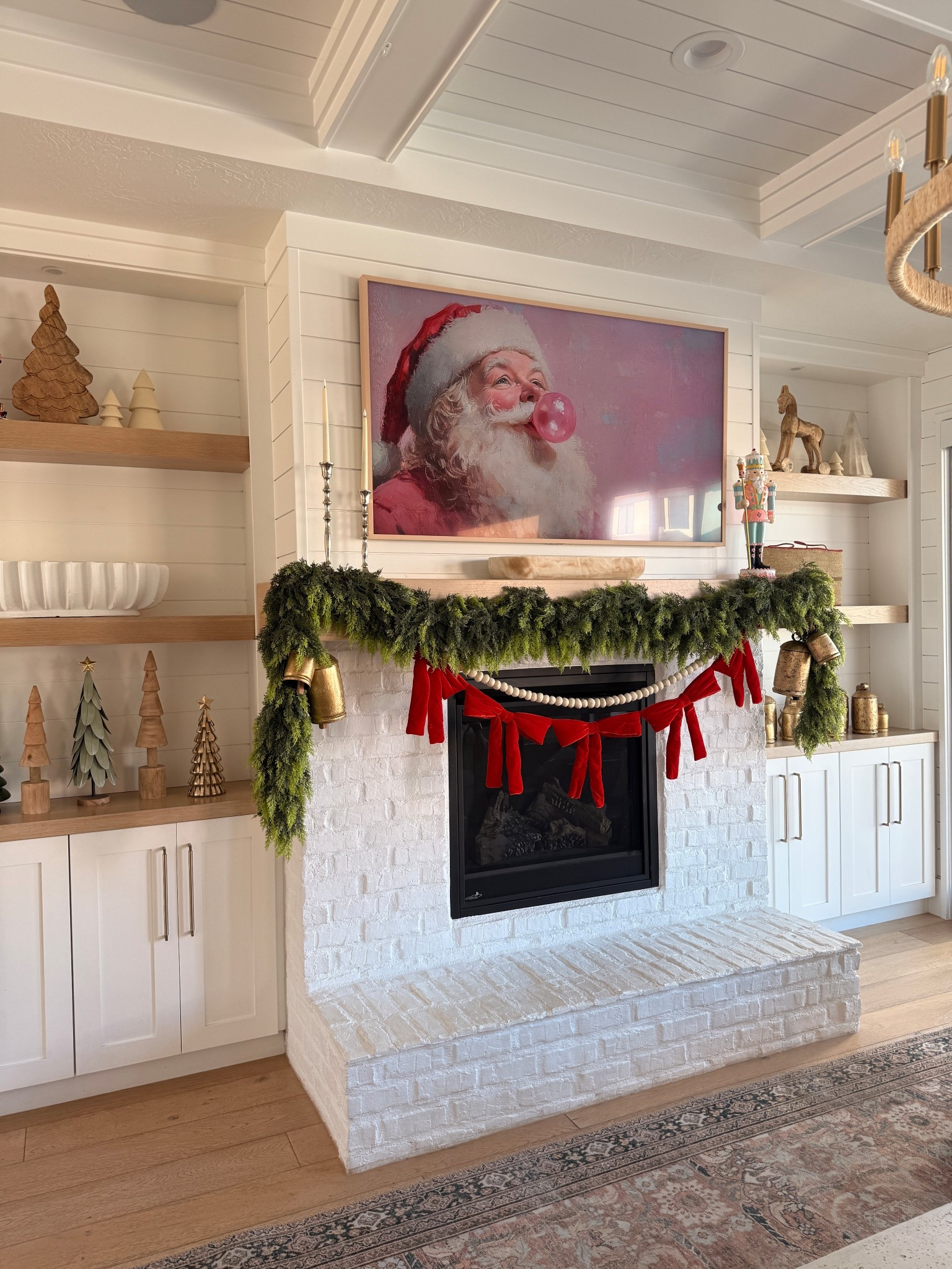 Christmas finds, because it’s never too early to bring a little joy to your home ☺️🎄🎅🏼🙌🏽

#LTKHoliday #LTKHome #LTKSeasonal