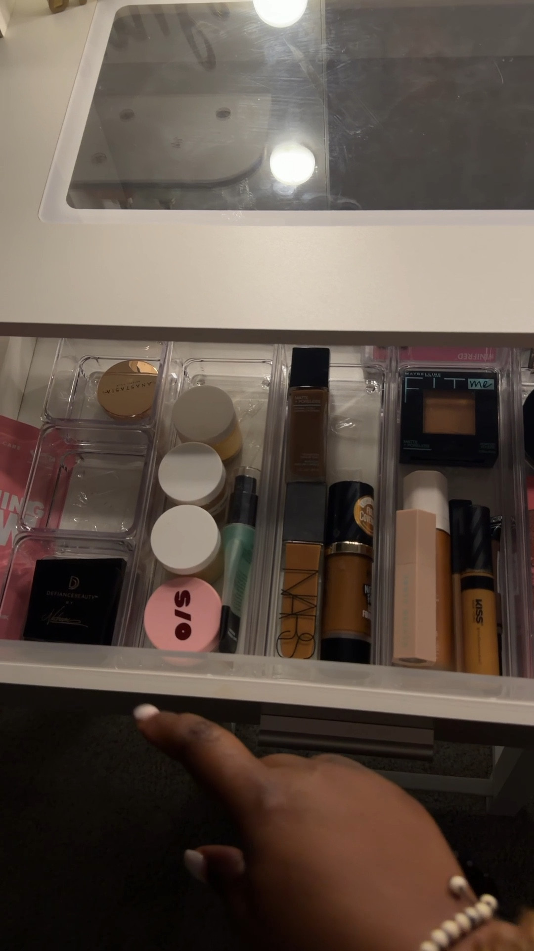 Makeup Vanity under $150 and is also on sale right now! 

#LTKvlog #LTKdayinmylife #LTKootd