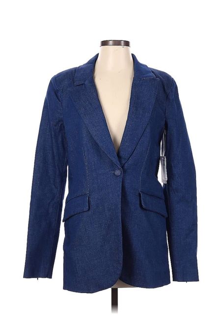 Shop this denim suit jacket that is sold out at good american!! (Linked products are from Poshmark: please check the seller’s rating and purchase at your own risk when shopping at Poshmark) #TheBanannieDiaries 

#LTKSpringSale #LTKSeasonal #LTKstyletip