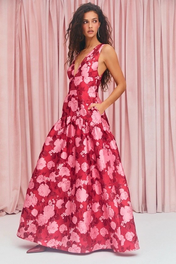 Stunning for a formal spring wedding 

#LTKWedding #LTKValentine #LTKootd