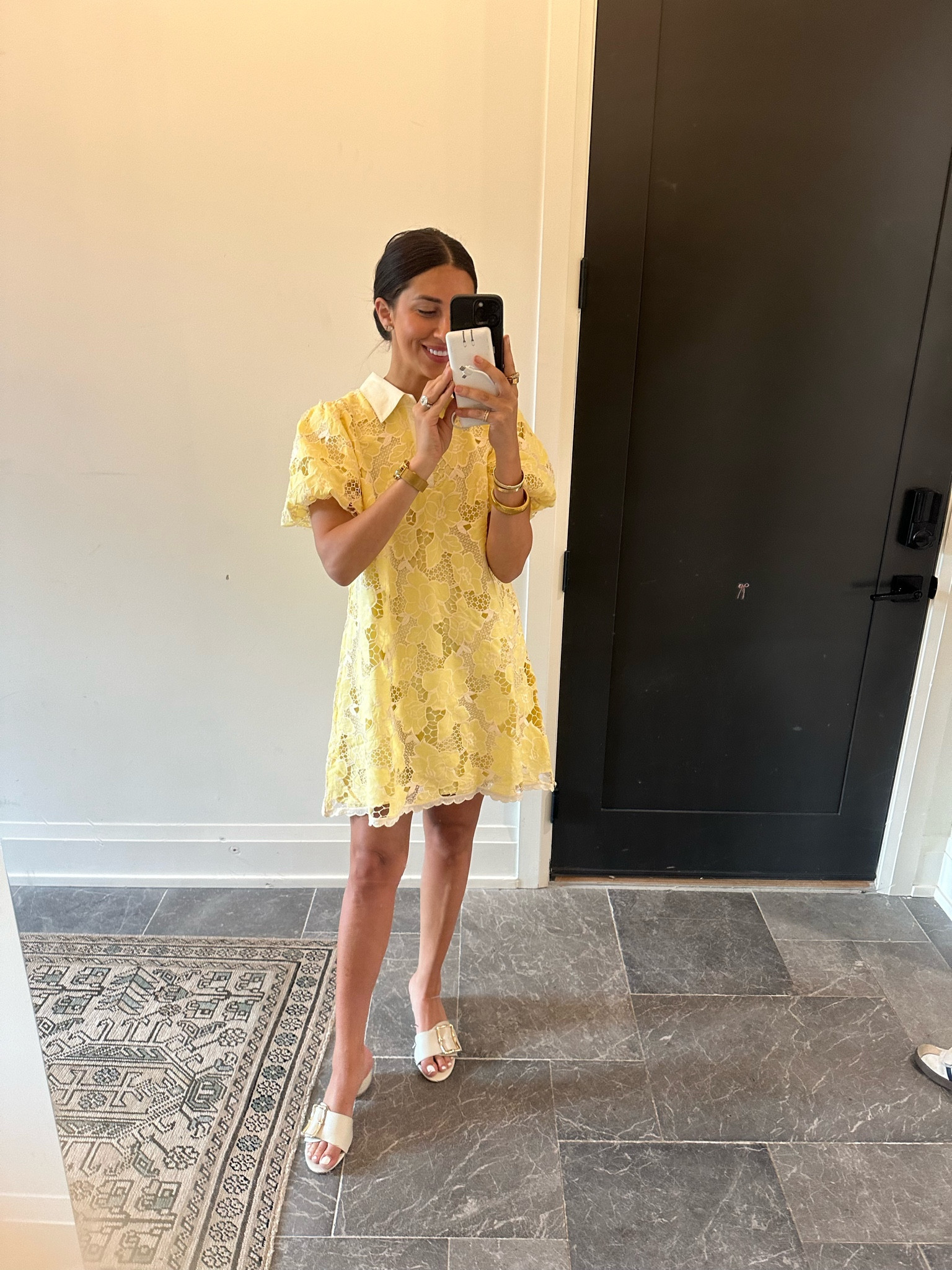 Dress: small

Trending butter yellow dress! Cute, comfy and stunning details. Code: DEDE15 for 15% off
