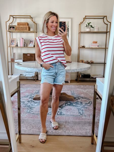 Amazon Spring Fashion 

Top Fit: I’m wearing a Small
Shorts Fit: Small

#LTKfindsunder100 #LTKover40 #LTKSeasonal