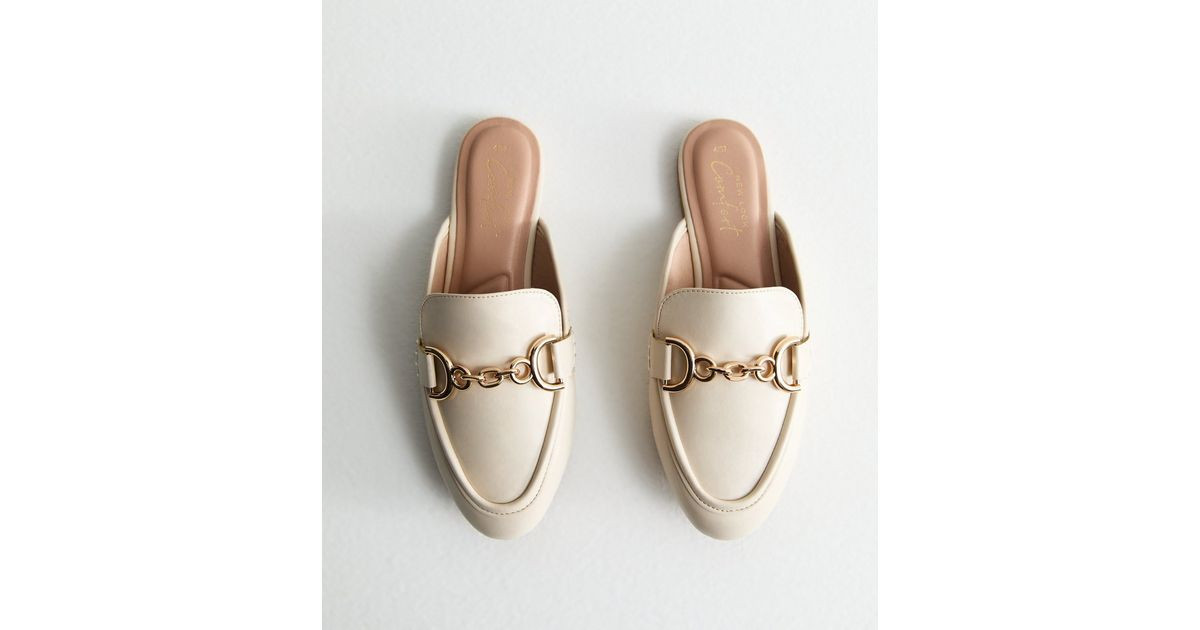 Off White Leather-Look Chain Trim Mule Loafers | New Look | New Look (UK)