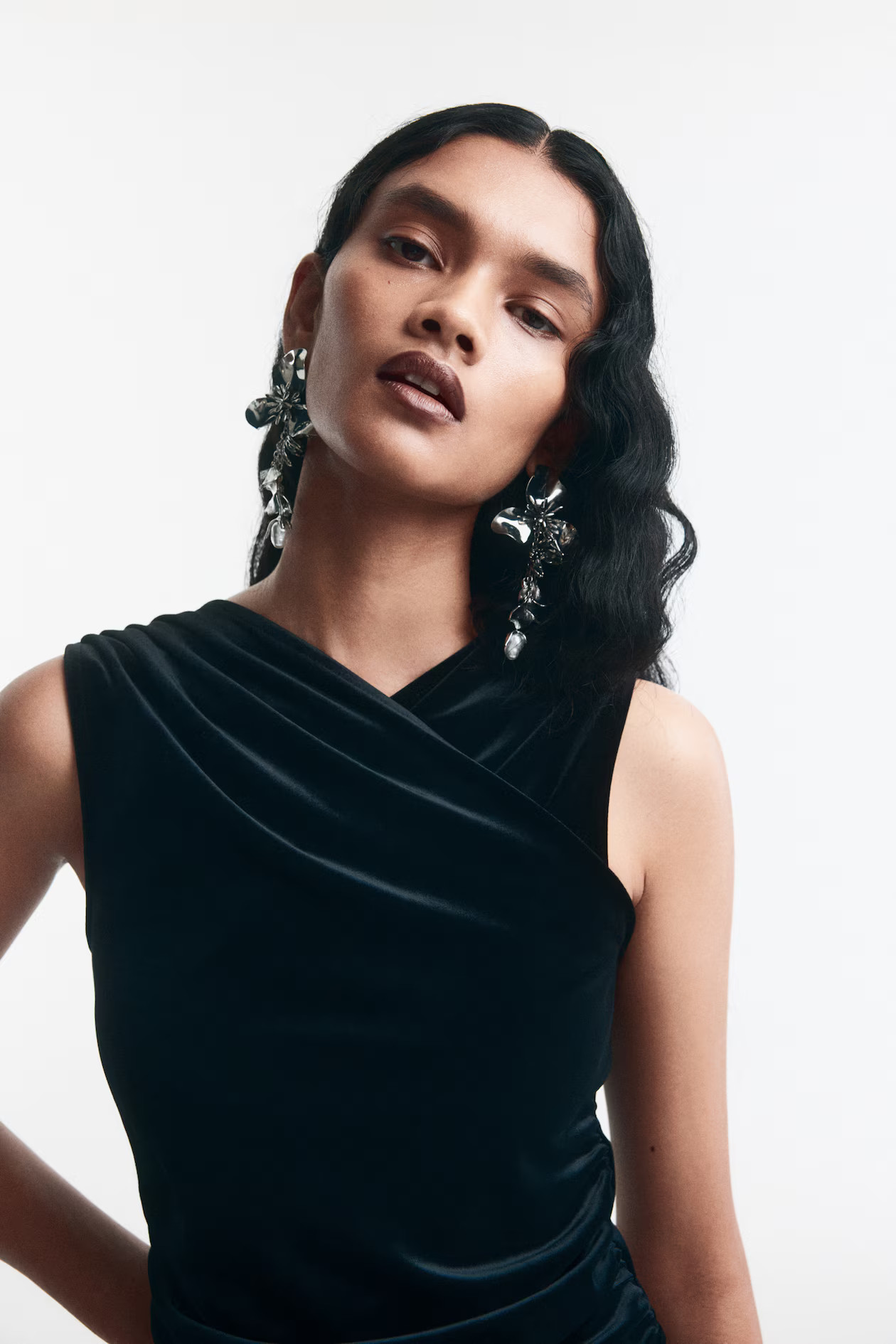 Draped velour vest top | H&M (UK, MY, IN, SG, PH, TW, HK)