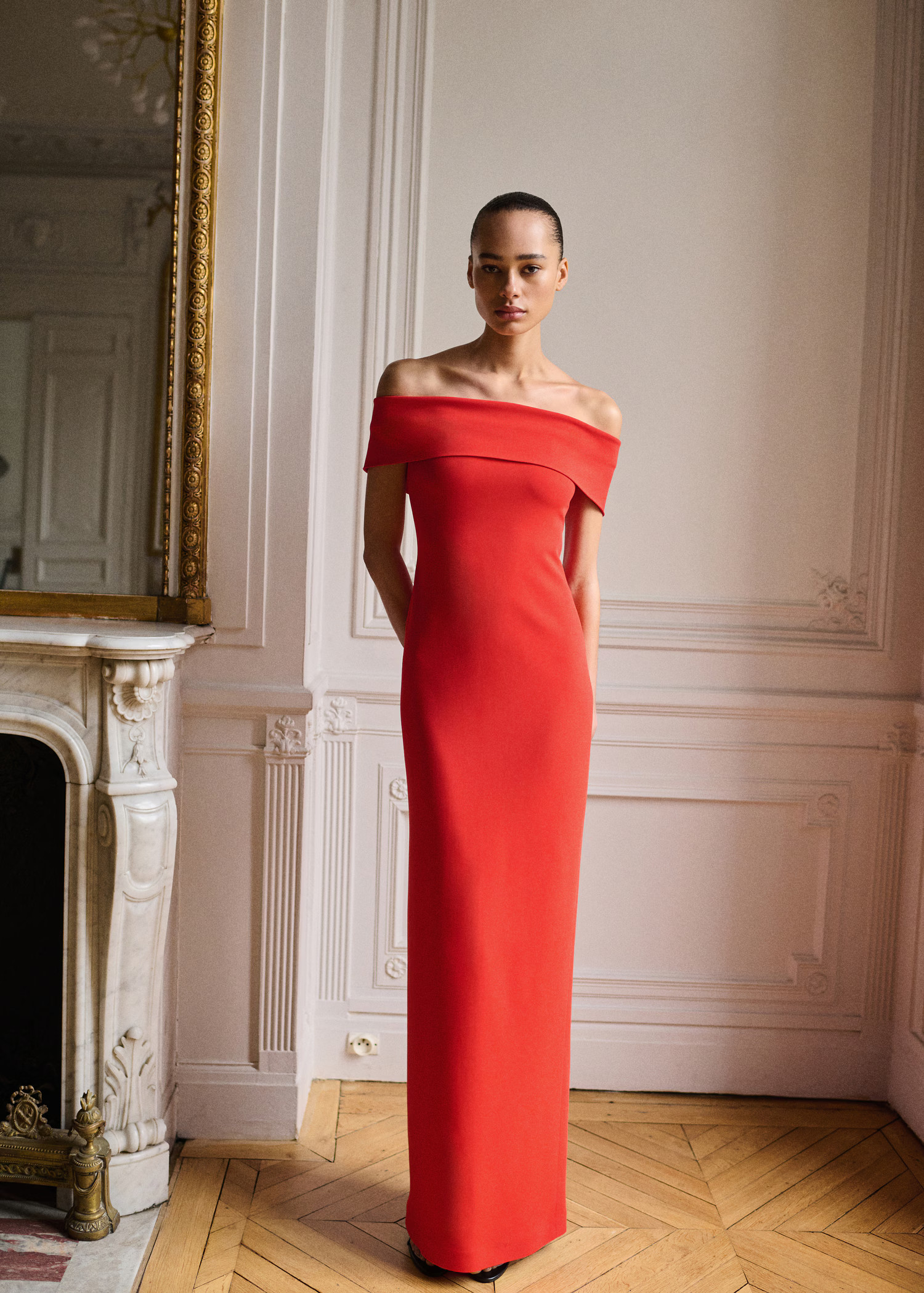 Off-the-shoulder dress with slit detail - Women | MANGO United Kingdom | MANGO (UK)