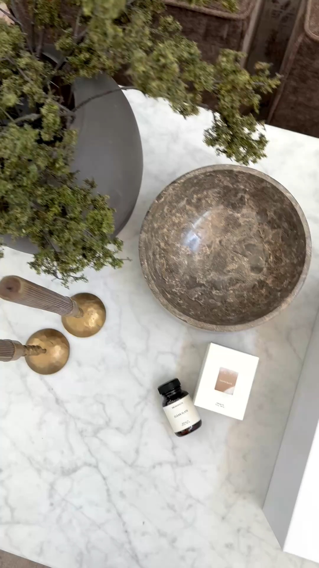 There’s nothing better than walking into a home that smells fresh, clean, and inviting. ✨

I’ve been using @AromaTech’s new Clean Slate scent, and I’m officially obsessed. It has the perfect blend of fresh linen and clean cotton with a luxurious, elevated feel that makes my entire home feel like a five-star hotel.

From the beautiful packaging to the sleek diffuser, every detail feels so premium. It’s one of those little upgrades that completely transforms your space.

If you’re as obsessed with home fragrance as I am, you need to try this one.

Comment SHOP below, and I’ll send you the links to my diffuser and the new Clean Slate scent. 🤍

#AromaTech #HomeFragrance #HomeDecor #LuxuryHome #CleanHome #HomeAmbiance #InteriorStyle #FreshLinen #CleanCotton #HomeInspo

#LTKHome