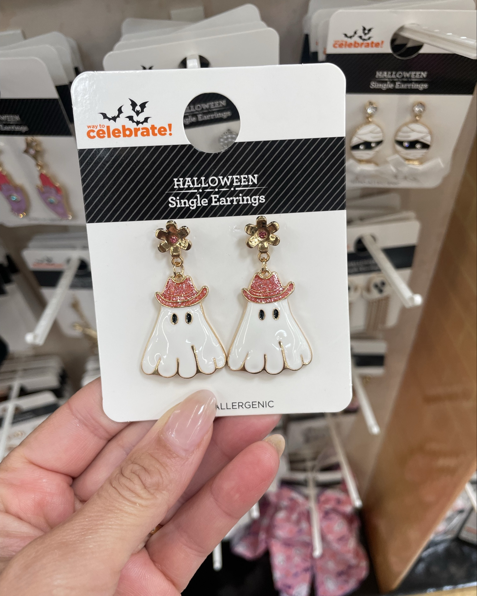 $5 Halloween accessories 

#LTKFindsUnder50 #LTKSeasonal #LTKParties