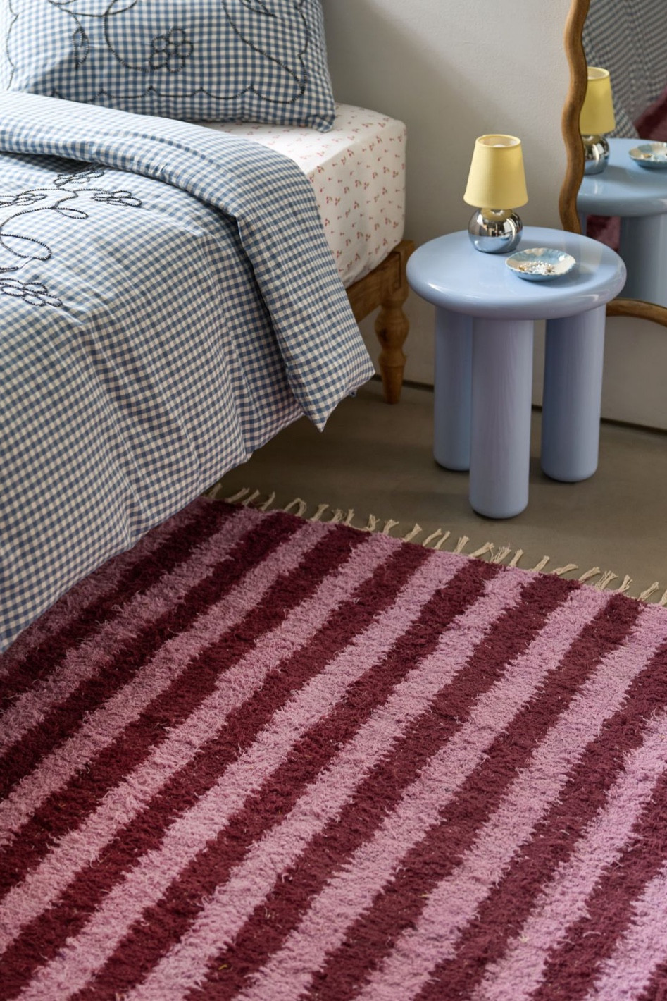 urban outfitters striped rug! living for this rug!!!! 