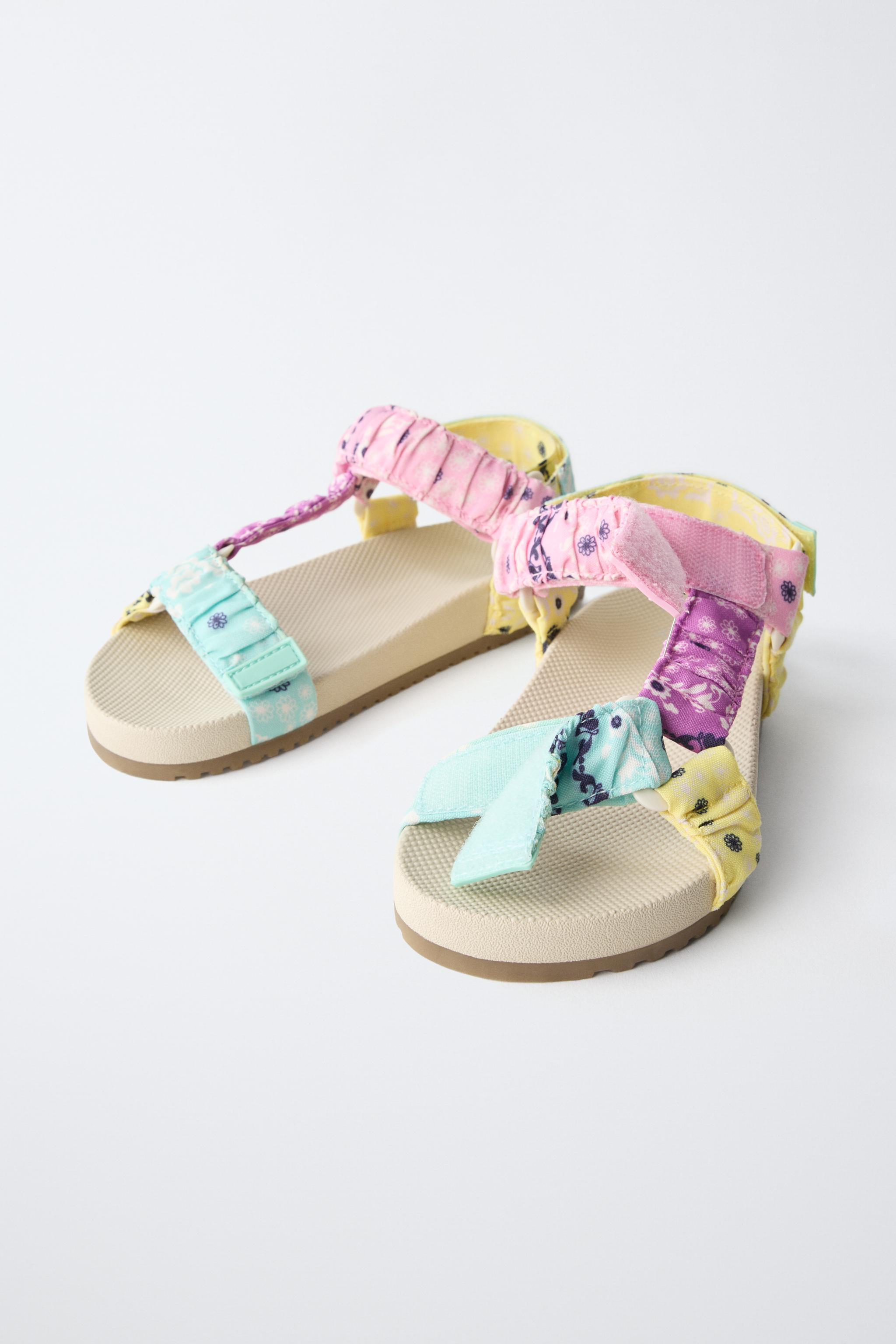 We use first-party and third-party cookies to understand how our online store is used and to be a... | Zara UK