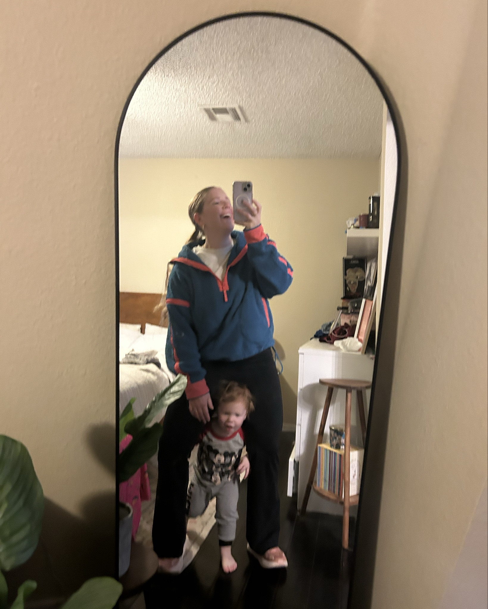 My FAVE jacket I own! It's so soft and comes in so many colors! I love it cinched up with leggings.