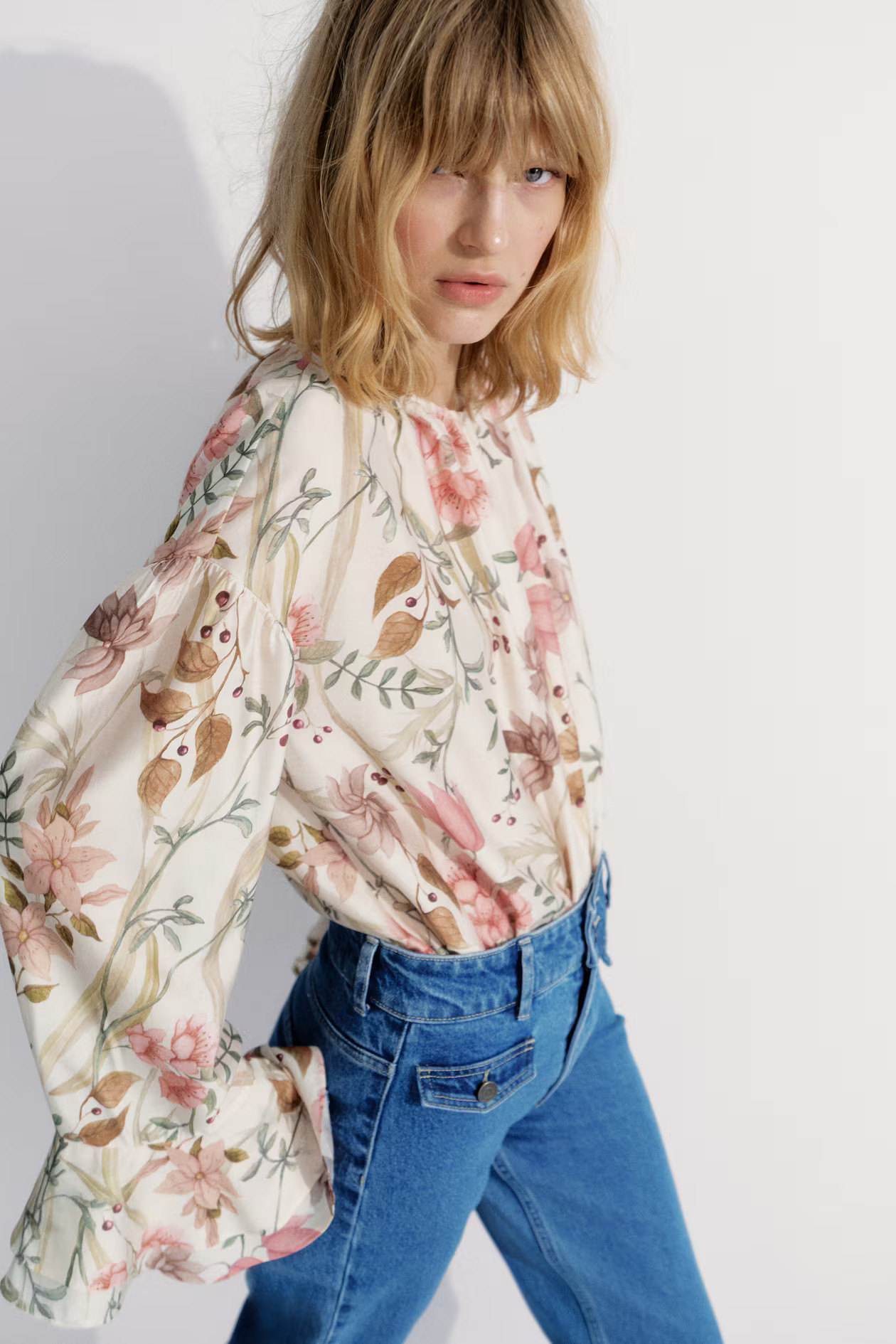 Flounce-cuff blouse | H&M (UK, MY, IN, SG, PH, TW, HK)