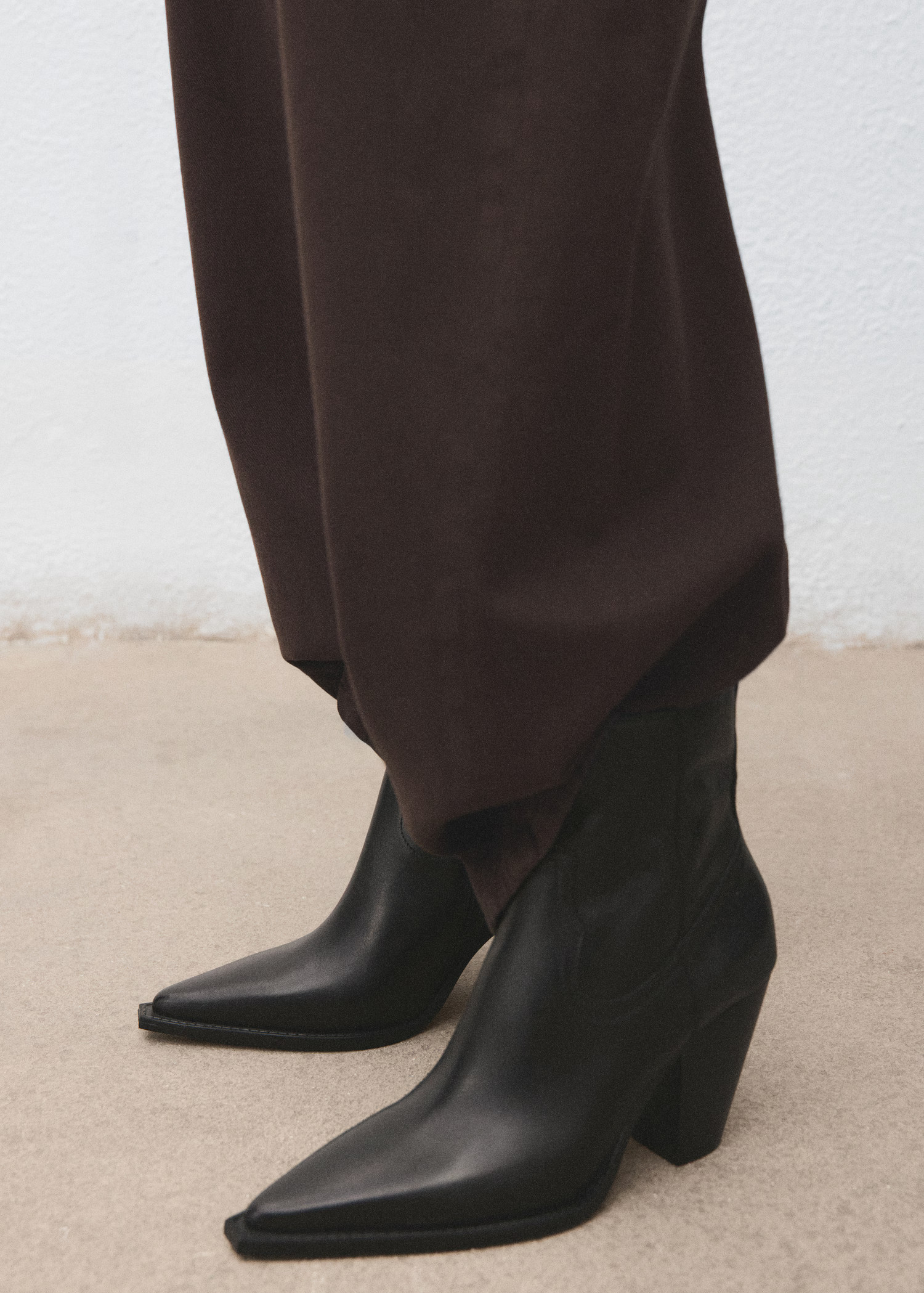 Leather ankle boots with block heel - Women | MANGO United Kingdom | MANGO (UK)