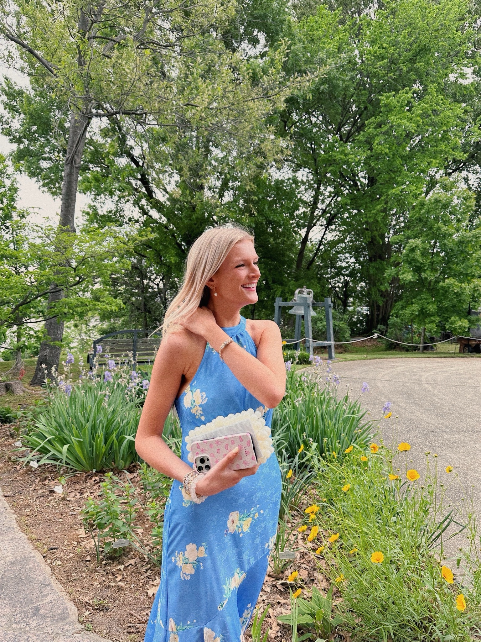 spring wedding outfit 🩵💚

#LTKwedding #LTKstyletip #LTKitbag