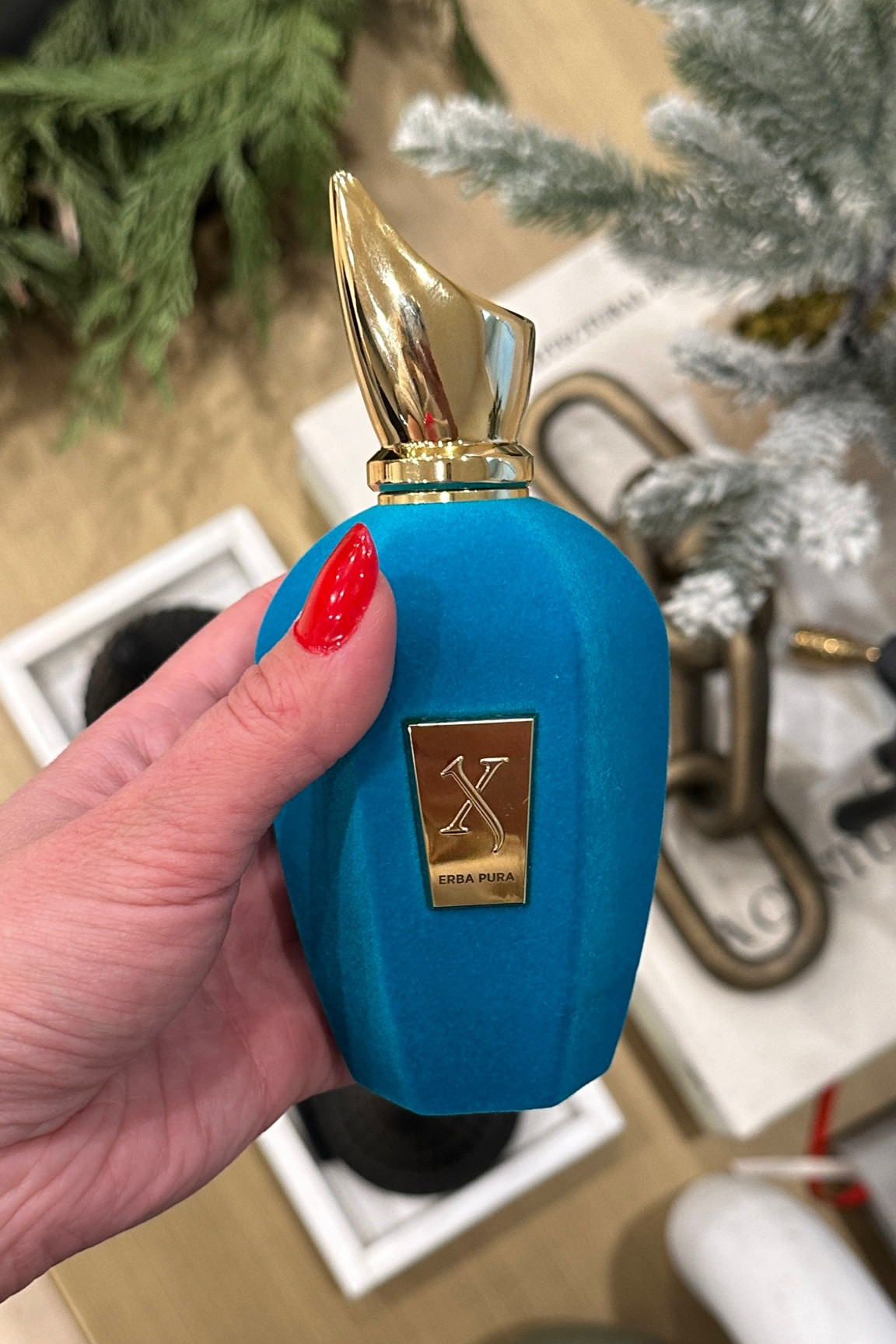 Turn heads with this sexy scent #fragrance, #perfumefavorites #perfume #fragrancefavorites

#LTKMostLoved #LTKbeauty #LTKGiftGuide