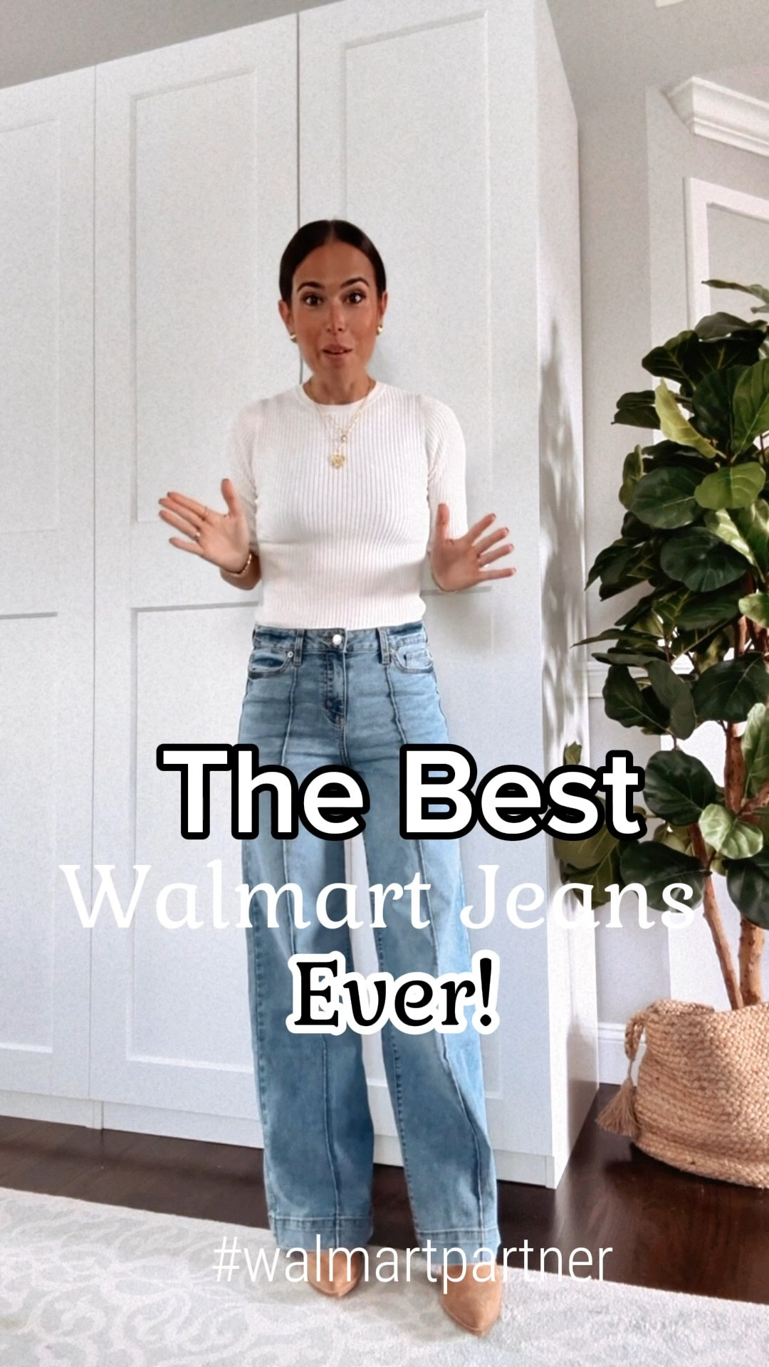 I am BEYOND excited to see our favorite $22 @walmartfashion jeans back in two new amazing washes 🙌🏻 They run tts + I’m wearing the 31” inseam  #walmartfashion 