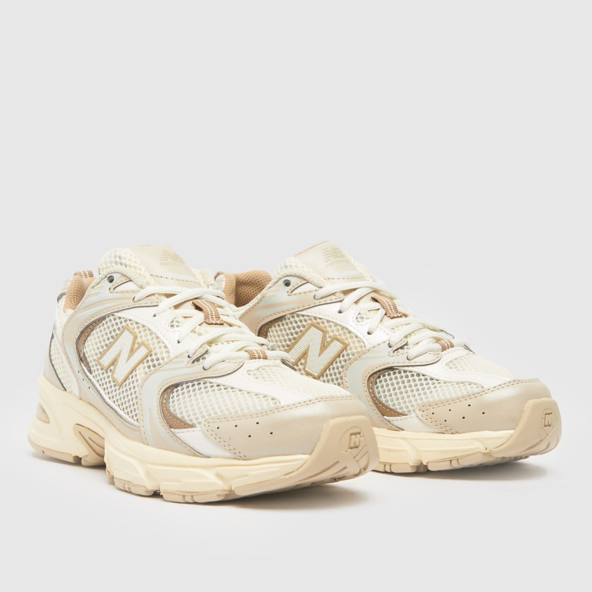 New Balance 530 trainers in beige | Schuh