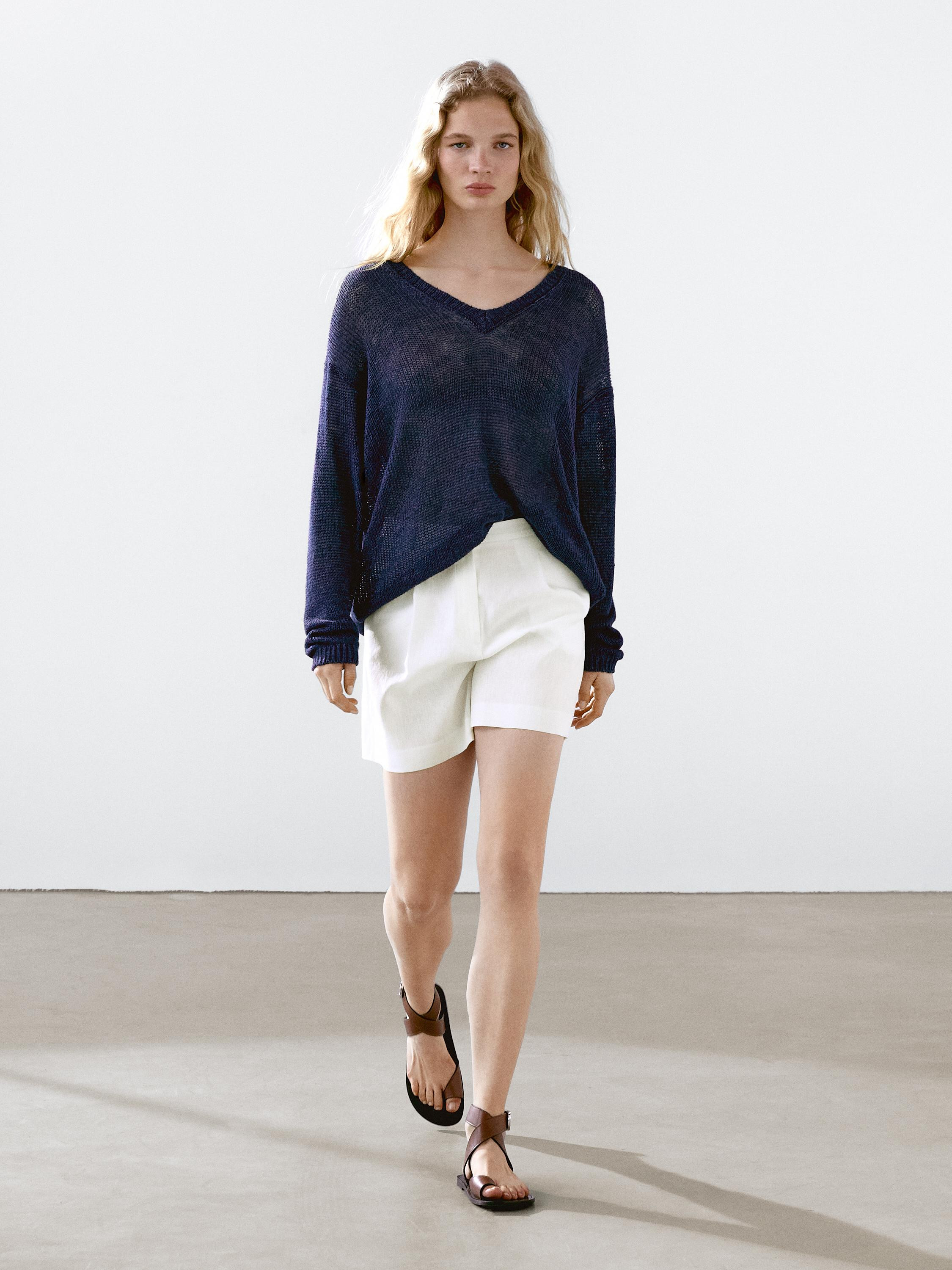 Bermudashorts aus Leinenmischgewebe mit Bundfalten | Massimo Dutti DE