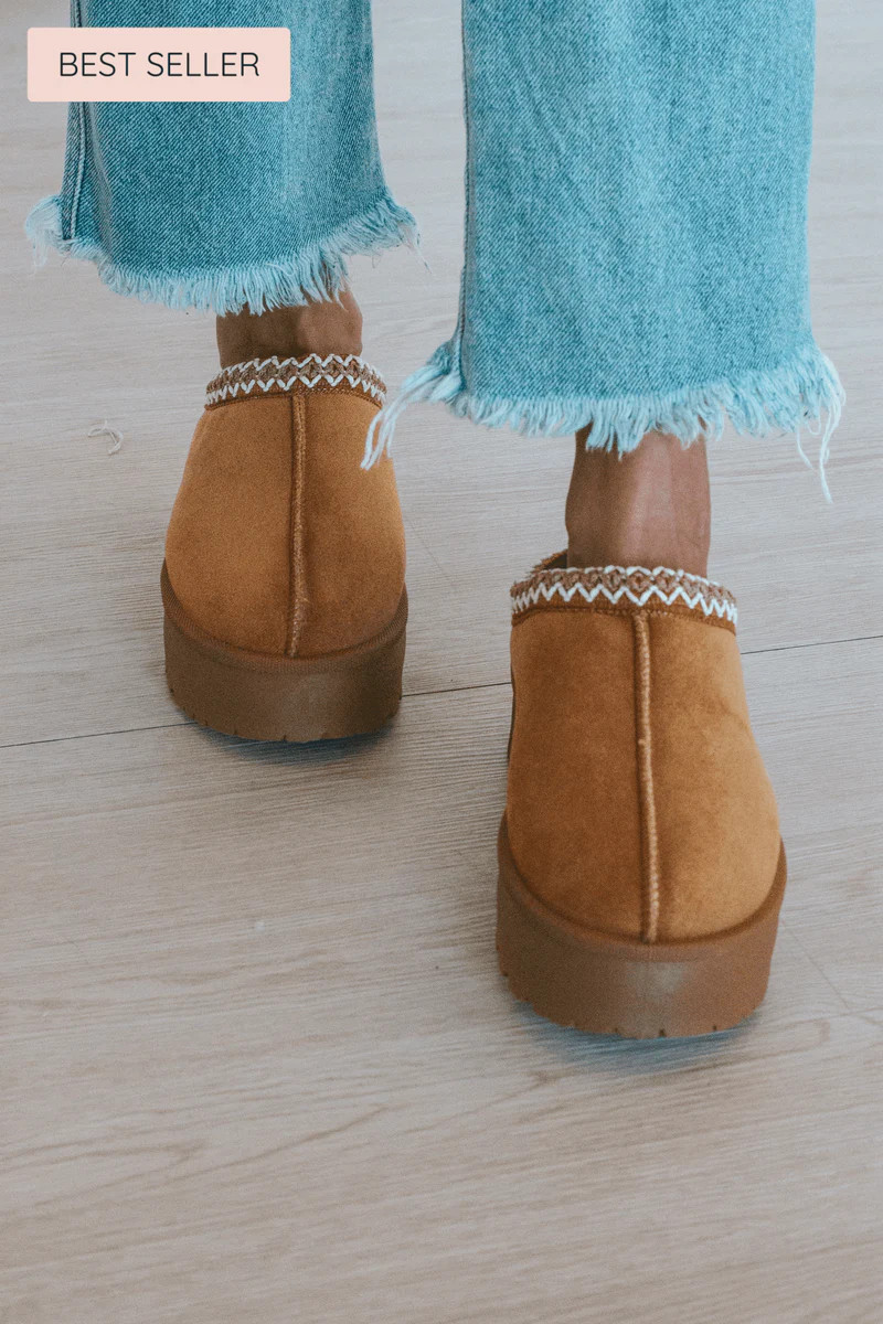 PRE-ORDER: Cozy Touch Tan Braided Slipper | Apricot Lane Boutique