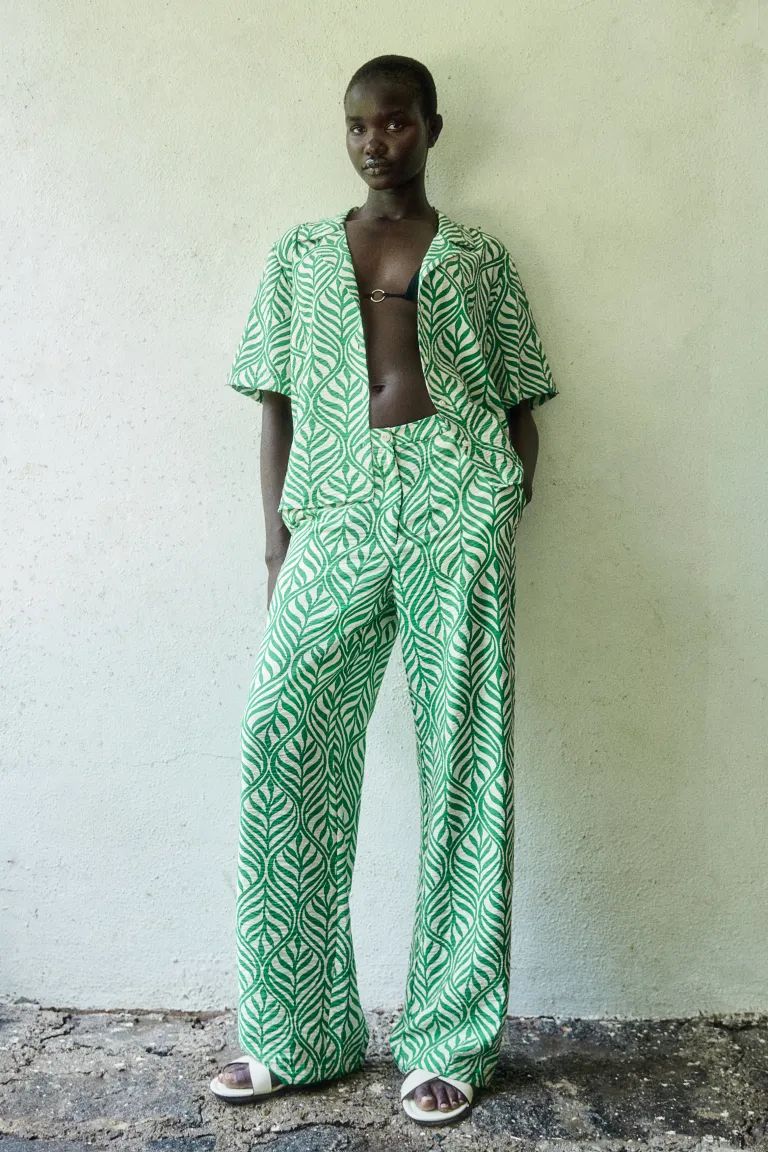 Wide trousers - Green/Leaf-patterned - Ladies | H&M GB | H&M (UK, MY, IN, SG, PH, TW, HK)