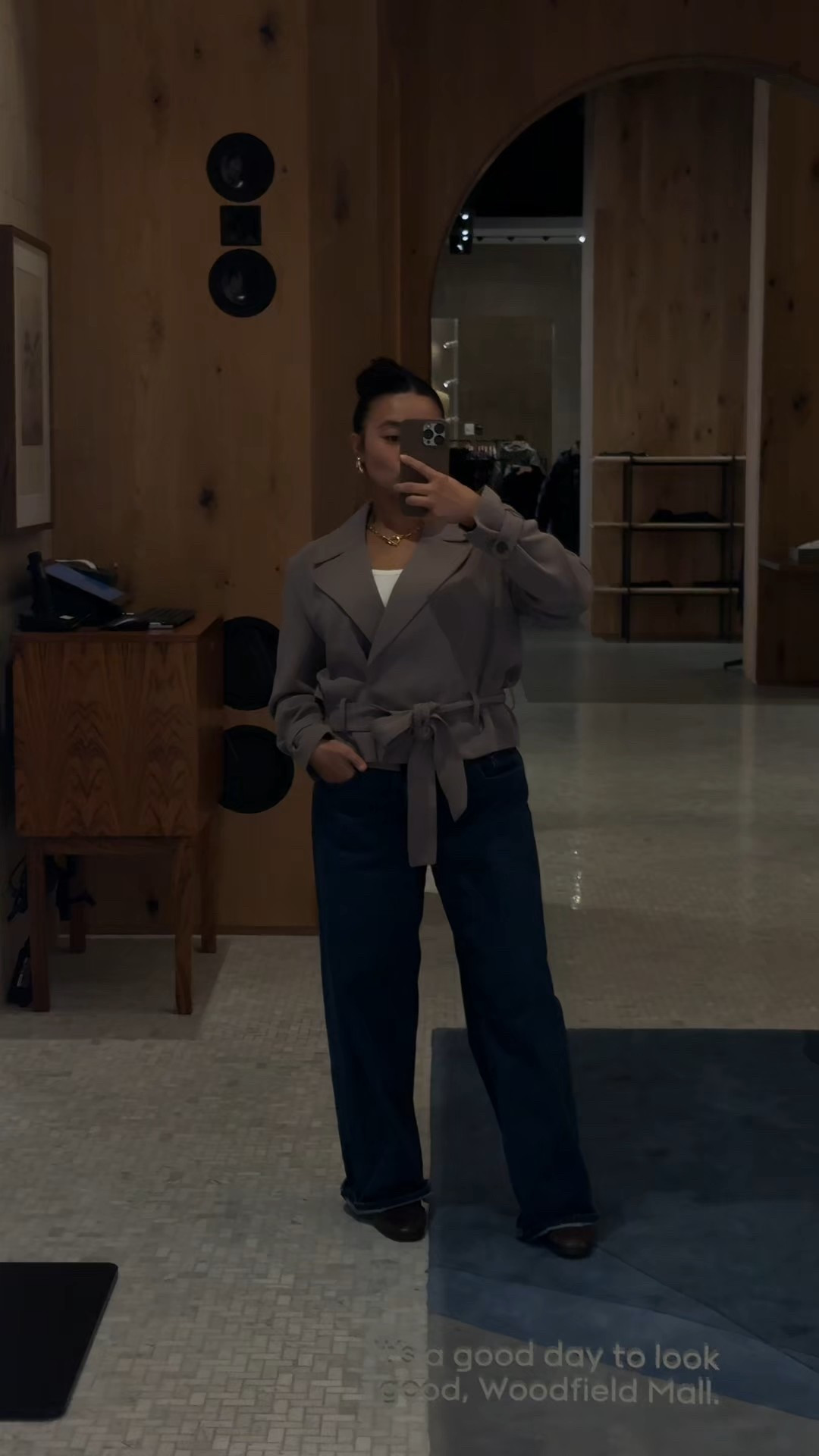 Falling for neutrals, layering, and this coat 🧥 @Aritzia #falloutfit #workwear #aritzia 


#LTKWorkwear #LTKStyleTip #LTKSeasonal