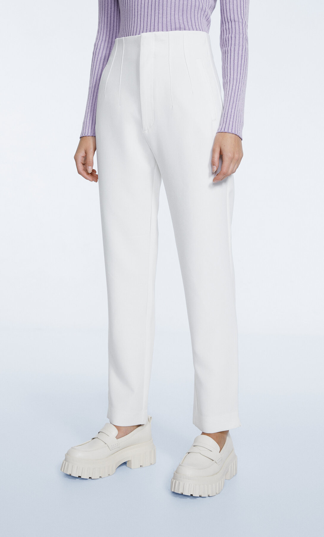 Smart trousers with darts - Women's fashion | Stradivarius United Kingdom | Stradivarius (UK)