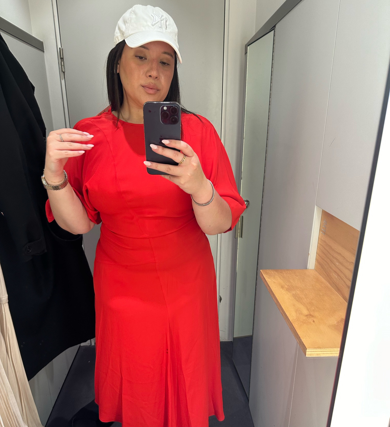 Red is a great color for spring and summer! Dont miss this dress from COD

#LTKstyletip