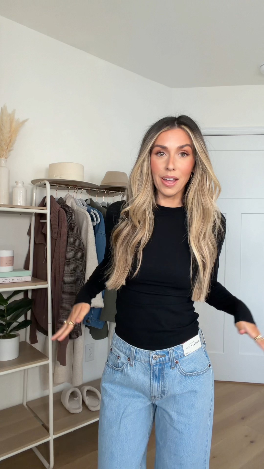 went a little out of my comfort zone with these Jean and I’m so happy I did! I love these! They’re the Abercrombie low rise loose jeans. I’m 5’2 wearing a 24 short. A super comfy jean perfect for all of the mom things 

#LTKmomlife #LTKootd #LTKPetite