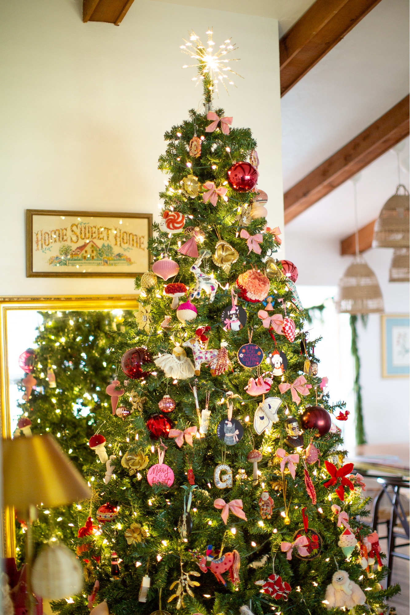 Our pink and red tree this year 

#LTKCyberWeek #LTKHoliday #LTKGiftGuide