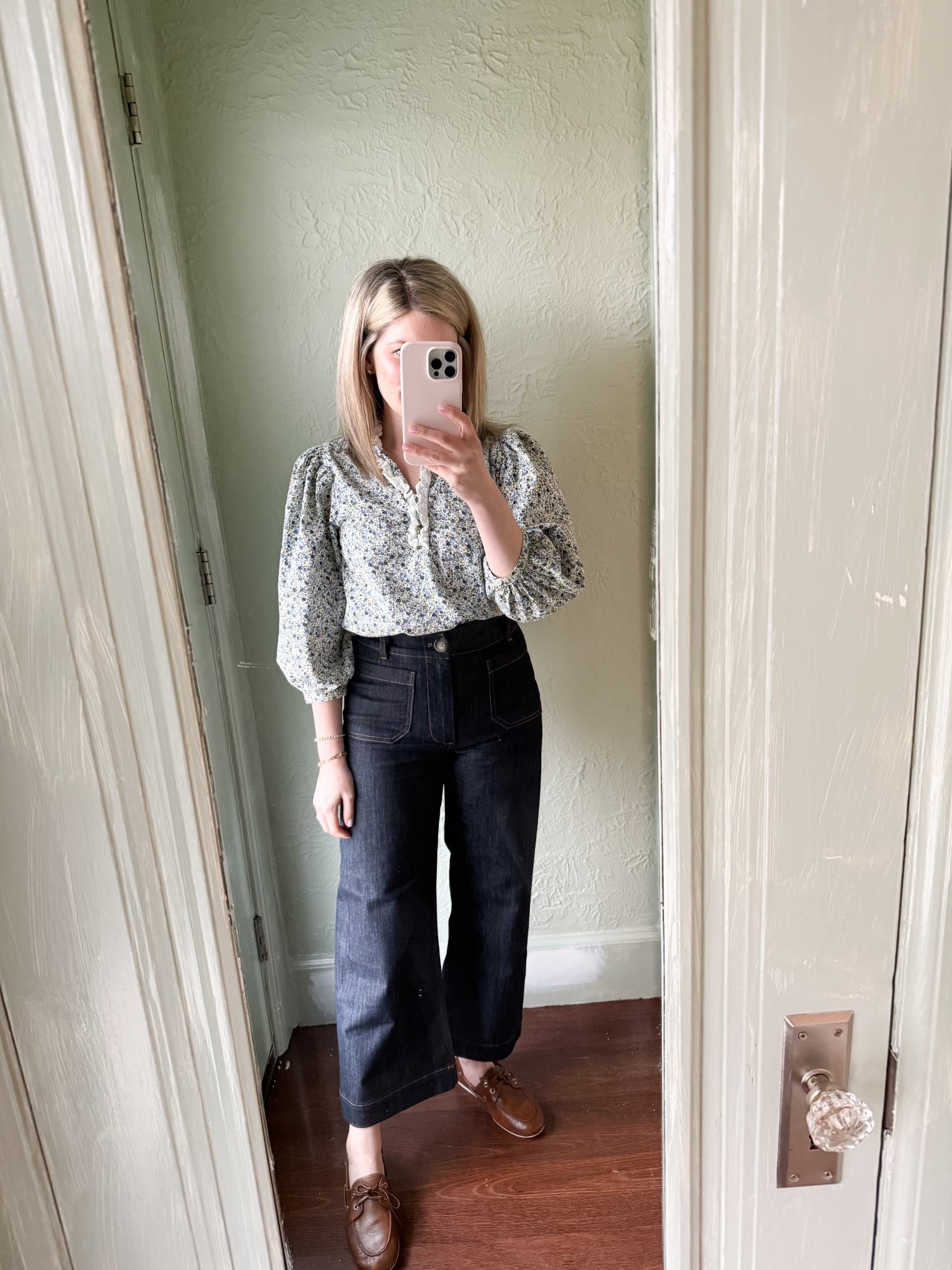 These are truly one of the best pair of jeans I’ve worn

#LTKShoeCrush #LTKFindsUnder100