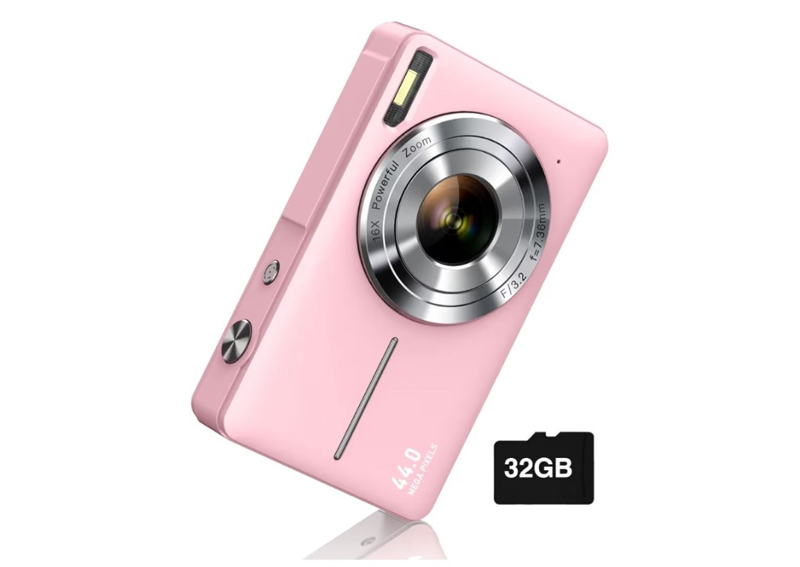 hunters digital camera!! takes great pictures! 

#LTKdayinmylife #LTKmomlife #LTKootd