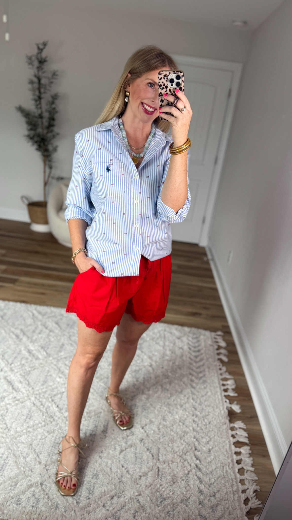 Walmart style, flag button up

#LTKmomlife #LTKootd
