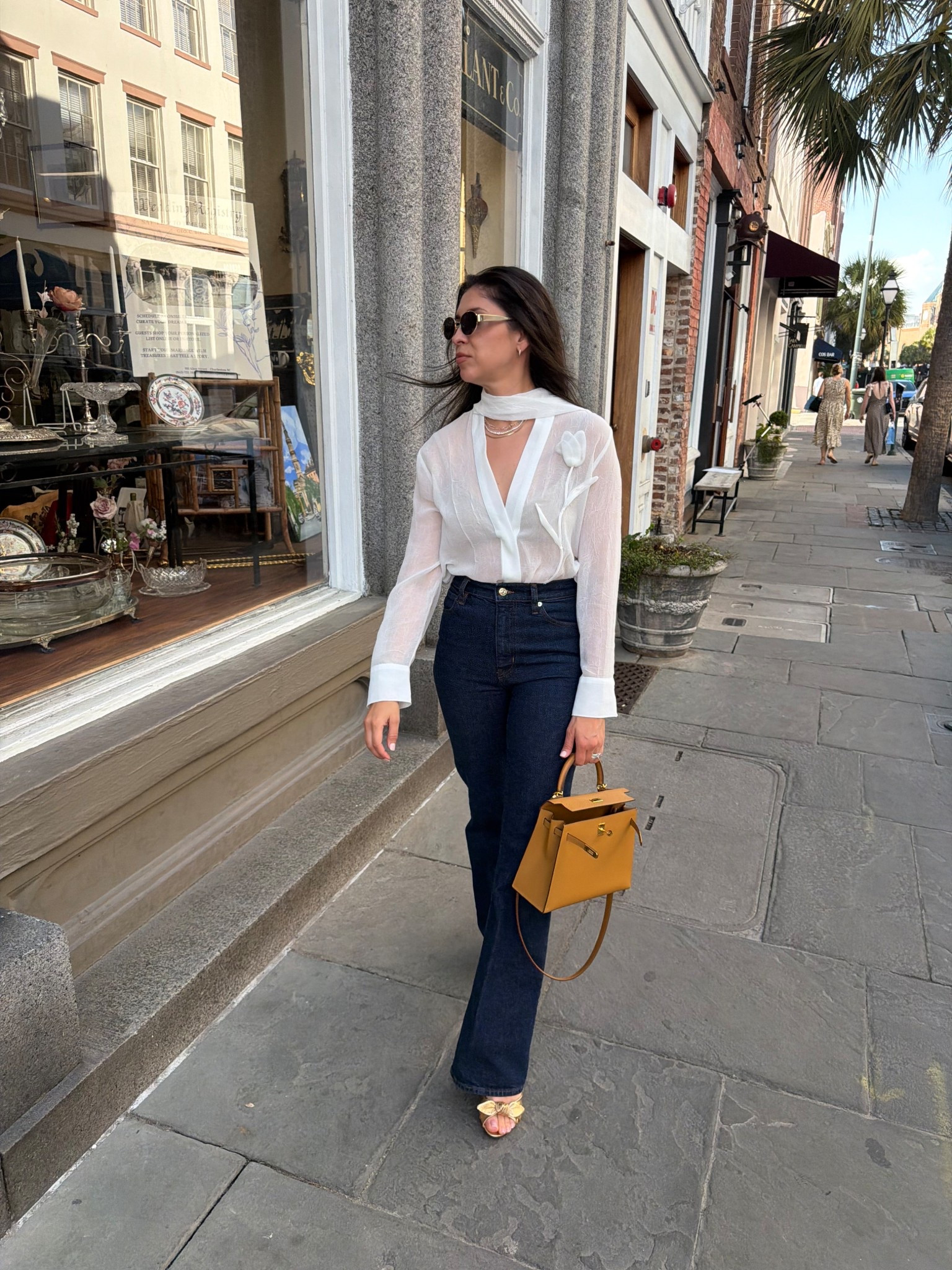 Spring dinner date night outfit 


#LTKSeasonal #LTKWorkwear #LTKootd