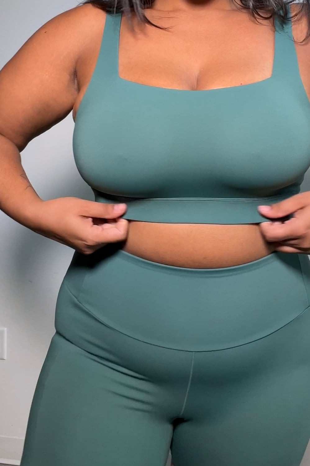 UltraLift Square Neck Bra | Fabletics - North America