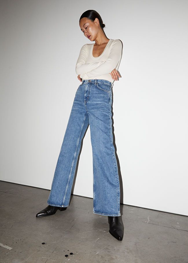 Jeans mit weitem Bein | & Other Stories (DE + FR)