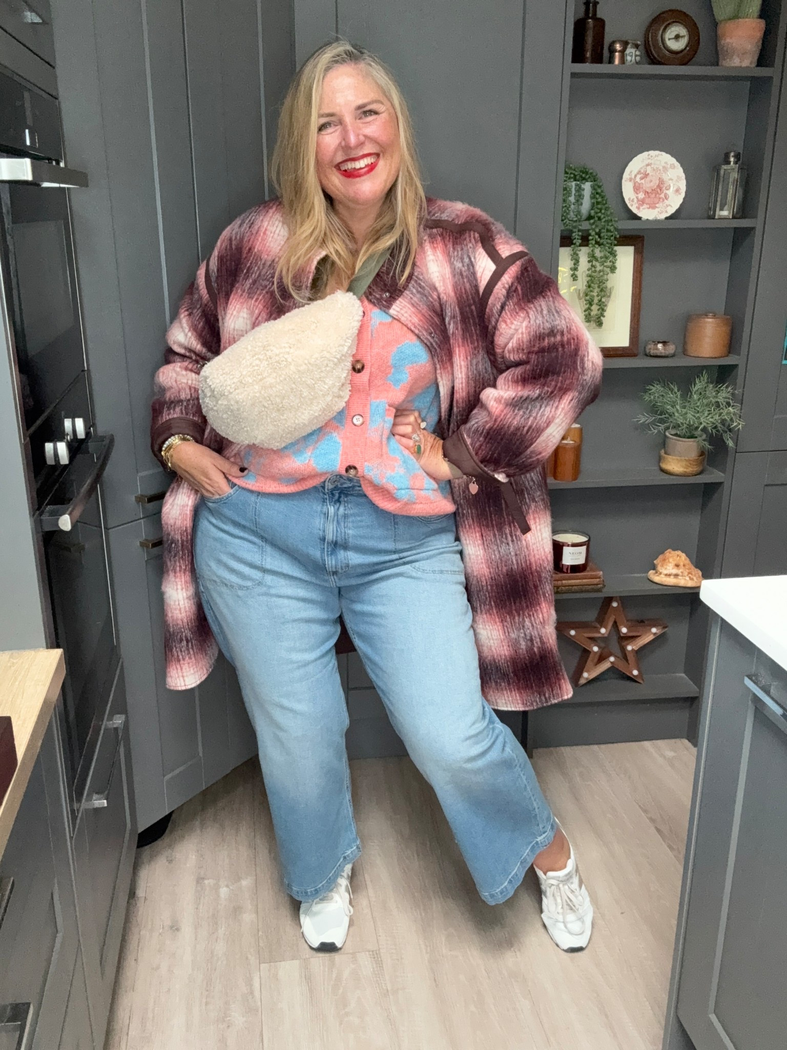 Checked coat, cropped trousers, pink cardigan, trainers, Borg bag 

#LTKplussize #LTKautumn #LTKwinter