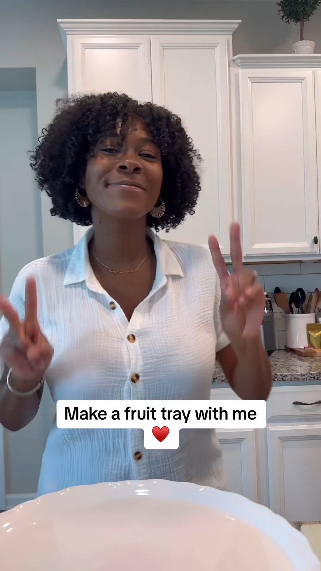Hey y’all, if you loved this fruit tray, I linked everything I could find from this setup 🔗 

 